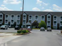 Quality Inn & Suites Prestonsburg Next to Mountain Arts Center