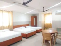 Hotel Gateway - Pools