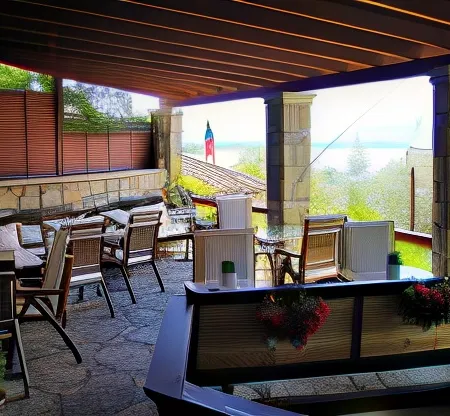 Ilion Hotel