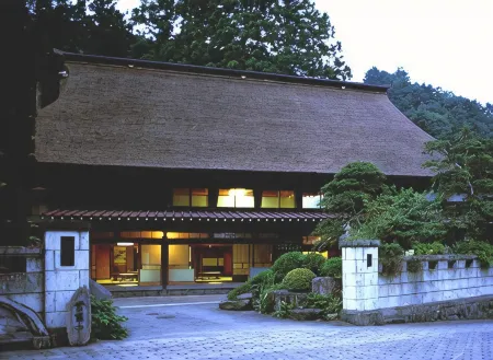 Kabutoya Ryokan Отели в г. Ниситама