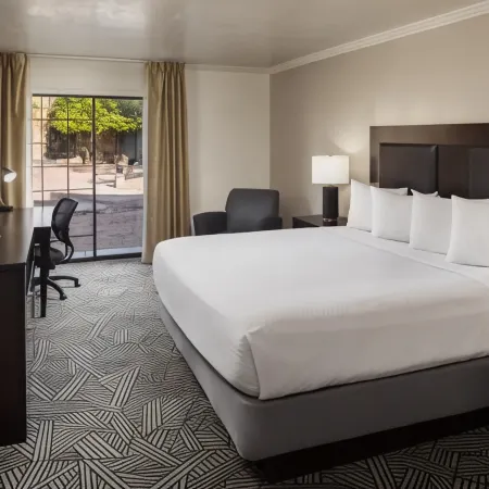 Wyndham Tucson Airport & Conference Center