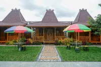 RedDoorz Syariah Near Terminal Mendolo Wonosobo 2 Hotel dekat GKJ Bendungan Pepanthan Balekambang