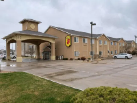 Super 8 by Wyndham Great Bend Hotels in Great Bend
