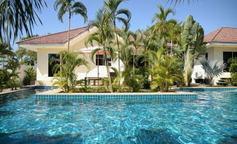 Bangsaray Villa