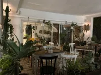 Black Market Hotel - Bữa sáng