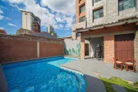 Chairu Eco Hotel - Pool
