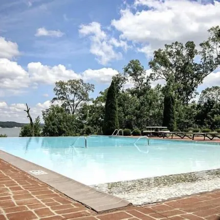 Beautiful New Home at Kentucky Lake with Community Pool! Close to Murray State!