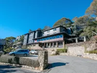 Bernti's Mountain Inn Hotel a Thredbo