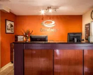 Econo Lodge Freeport - Brunswick Area Hotels in Freeport