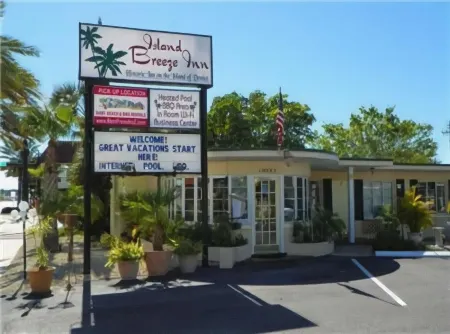 Island Breeze Inn - Venice