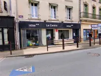 Hôtel le Centre Hotels in Beaurepaire