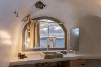 Aperto Suites - Adults Only