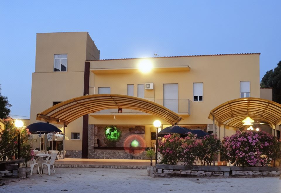 hotel overview picture