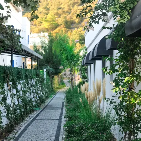Yalin Apart Hotel