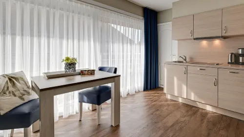 Holiday Suites de Haan - balcony