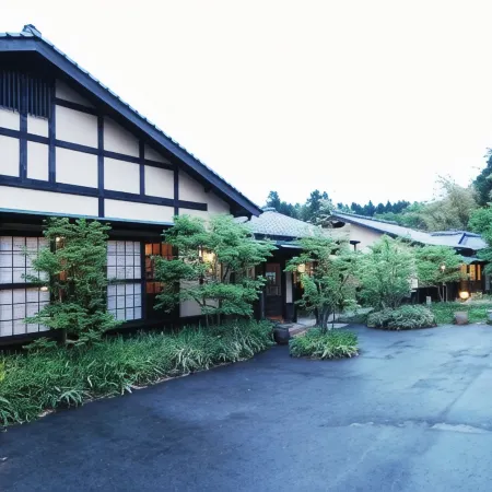 Nanakamado