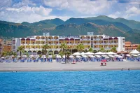 Hotel Parco Dei Principi Hotels near Isola Pedonale Scalea