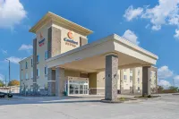 Comfort Suites Hotels near Pecos Municipal Airport