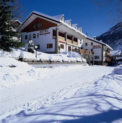 Hotel Beau Sejour Pré-Saint-Didier - 3つ星