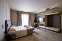 Charme Simon Bolivar