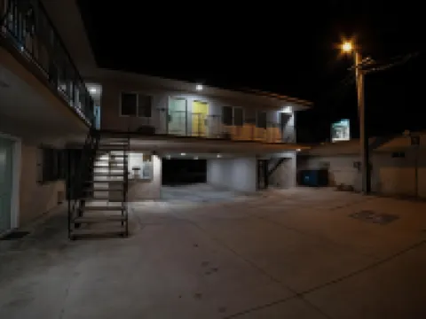 Artesia Motor Inn Hotels in Bellflower