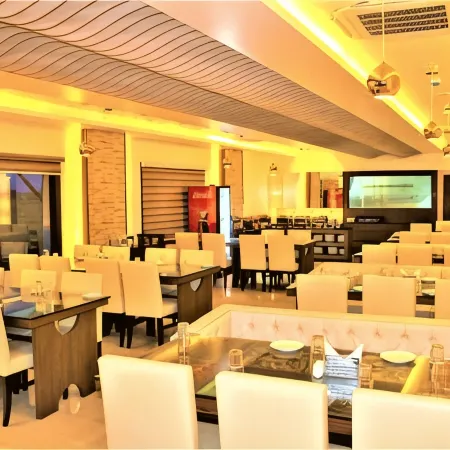 Sambhabana Hotel & Suites