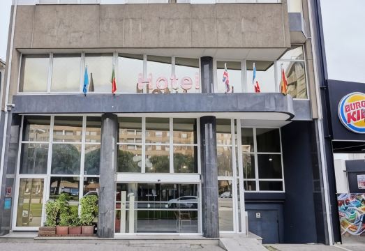 어번 호텔 아마데오스