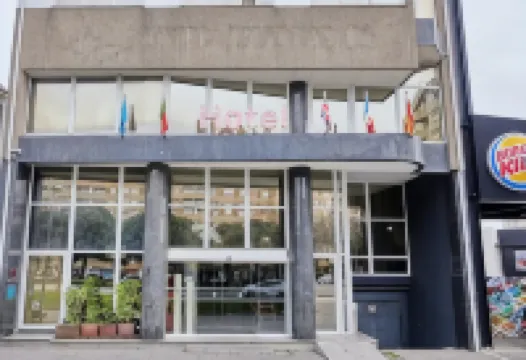 阿瑪德斯城市飯店 馬托西紐什住宿飯店