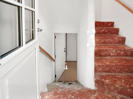 Sanders Charm - Chic 2-Bdr Apt with Shared Garden Отели рядом с достопримечательностью «Carlsberg»