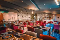 Eastyard Khobar Hotel - Formerly Ramada by Wyndham Khobar - sarapan