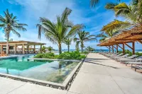 Marea Beachfront Villas - Villas