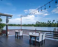 Baan Amphawa Resort & Spa