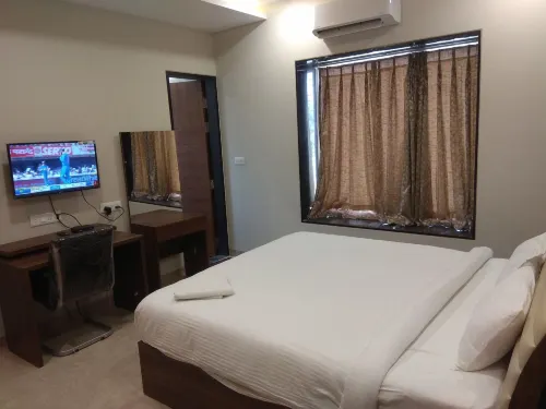 Visawa Palace Nanded فنادق في Nanded-Waghala