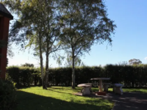 Moe Motor Inn - Contactless 24 Hour Checkinn Available Hotels in Moe