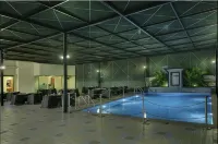 Pride Hotel, Chennai - Airport Shuttle