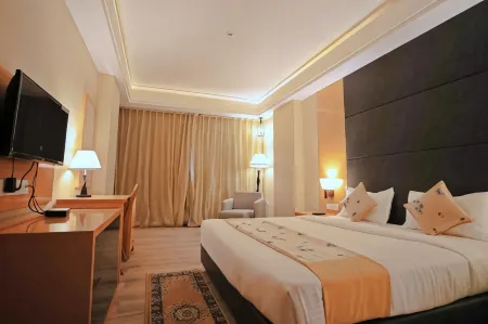 Bindiram Express by ShriGo Hotels Отели в г. Читракут