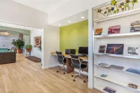 Best Western Plus Capitola by-The-Sea Inn  Suites Hotel a Capitola