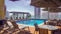 Hotel Capilla del Mar - สระว่ายน้ำบนดาดฟ้า