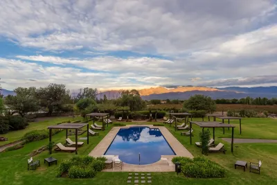 Patios de Cafayate - Wine Hotel & Restaurant Отели в г. Кафайят