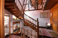Hotel Restaurant Dontenville - Parkplatz
