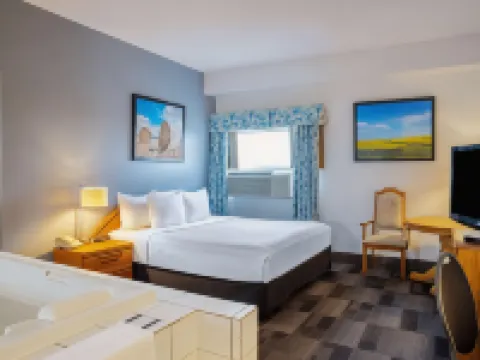 Days Inn & Conference Centre by Wyndham Camrose Norsemen Hotels in Camrose