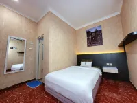 Subali Guest House Hotels in Ponorogo