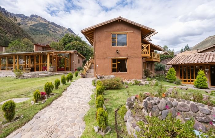 Unuwasi Hotel & Villa