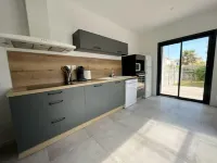 Maison de Ville à 100m de la Plage Hotels in Fouras