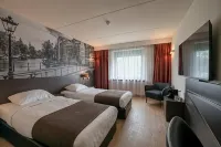 Bastion Hotel Amsterdam Amstel Hotels near NIKHEF