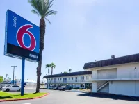 Motel 6 Indio, CA - Palm Springs Ξενοδοχεία στην πόλη Indio