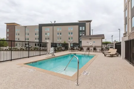 Sleep Inn & Suites College Station Near University