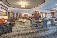 River Mountain Lodge by to