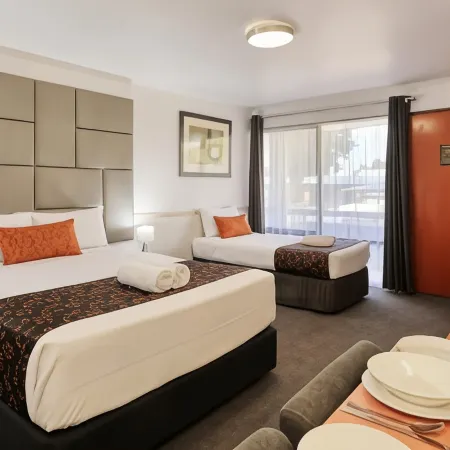 City Reach Motel