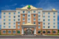 Holiday Inn Express & Suites CLARINGTON - BOWMANVILLE by IHG Hotels in Clarington